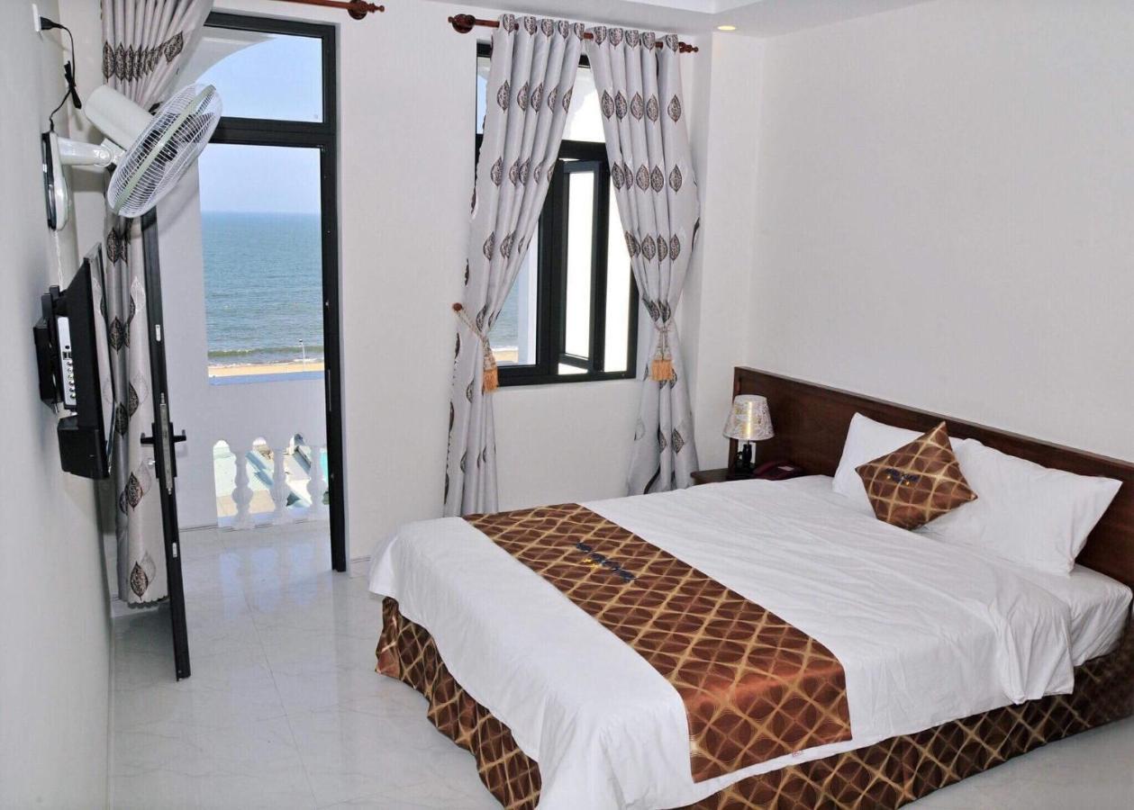 Minh Khue Hotel Куїнон Екстер'єр фото