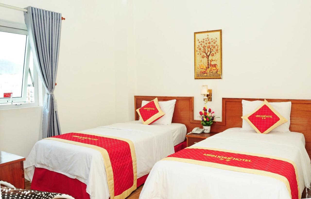 Minh Khue Hotel Куїнон Екстер'єр фото