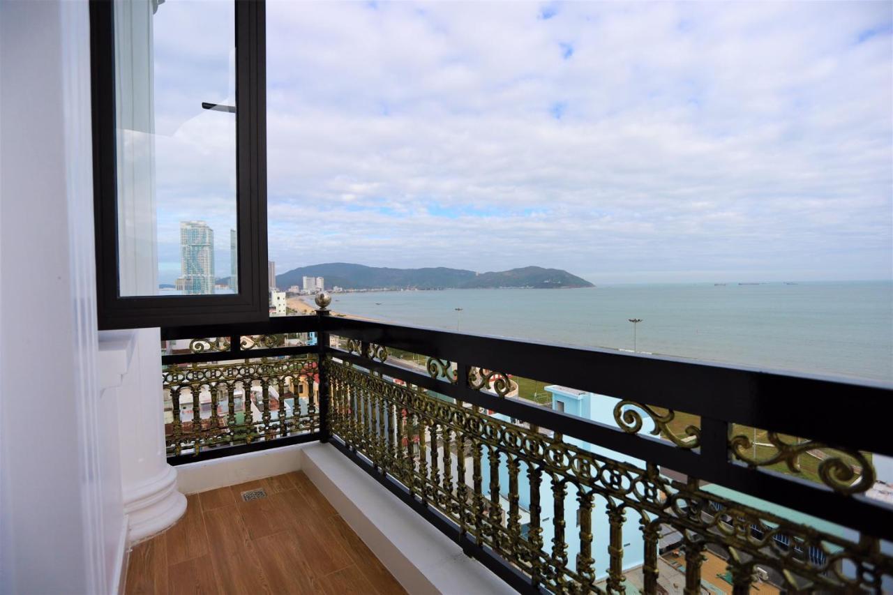 Minh Khue Hotel Куїнон Екстер'єр фото