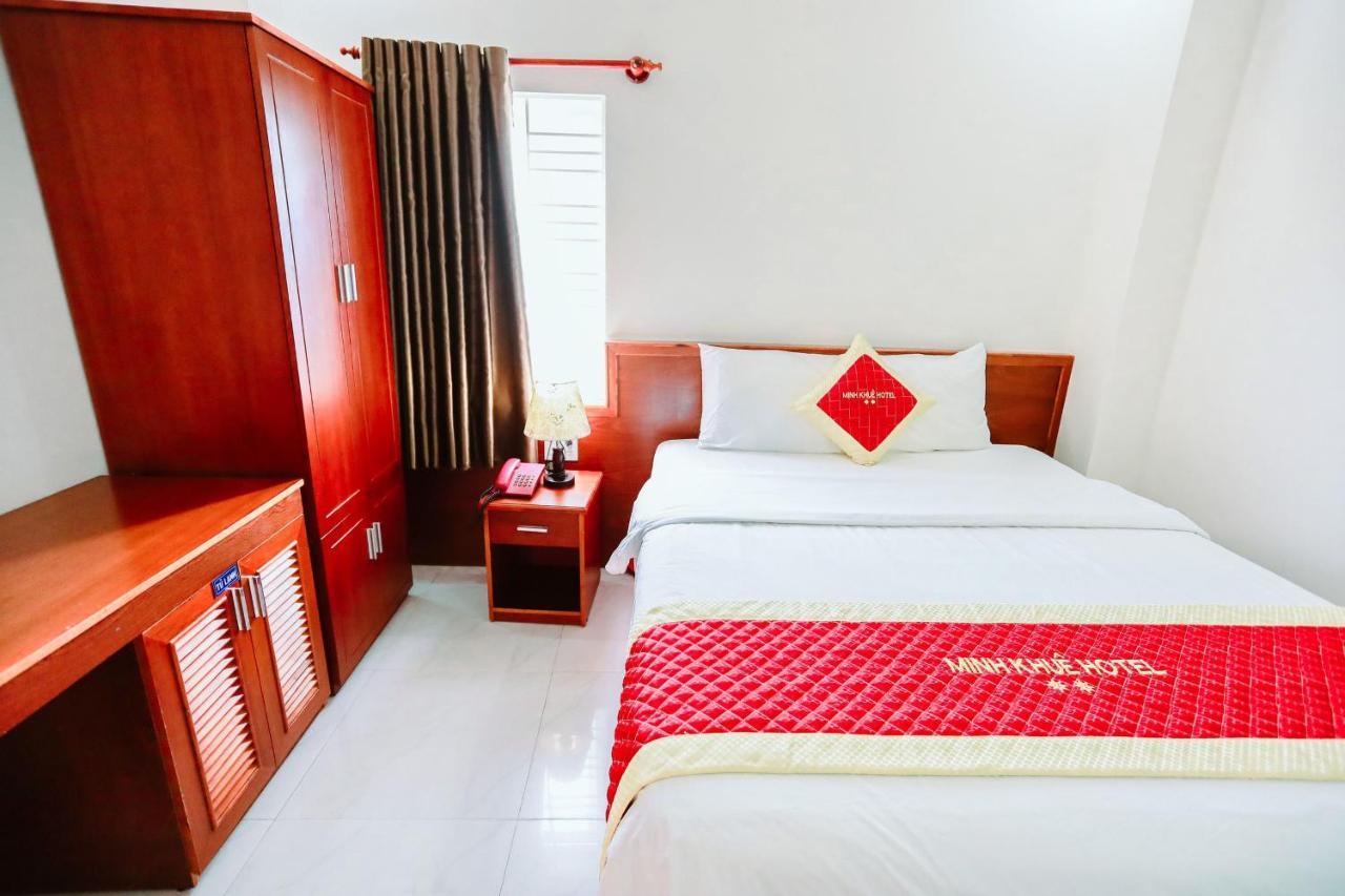 Minh Khue Hotel Куїнон Екстер'єр фото