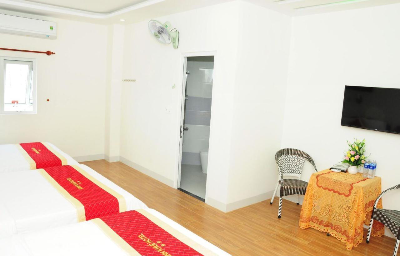 Minh Khue Hotel Куїнон Екстер'єр фото
