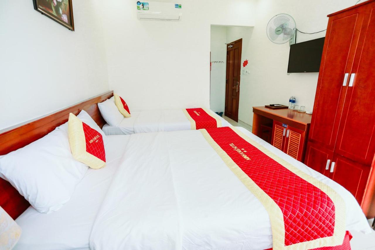 Minh Khue Hotel Куїнон Екстер'єр фото