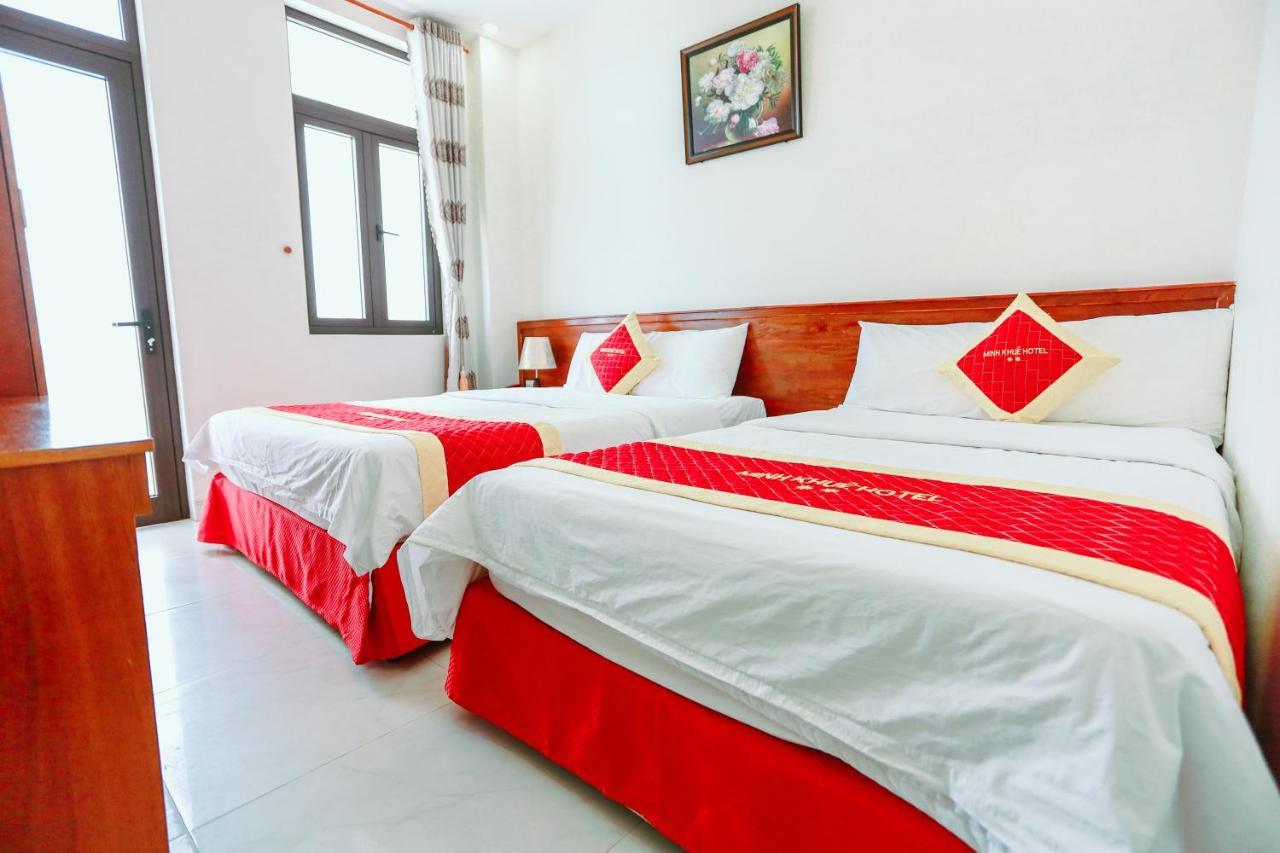 Minh Khue Hotel Куїнон Екстер'єр фото