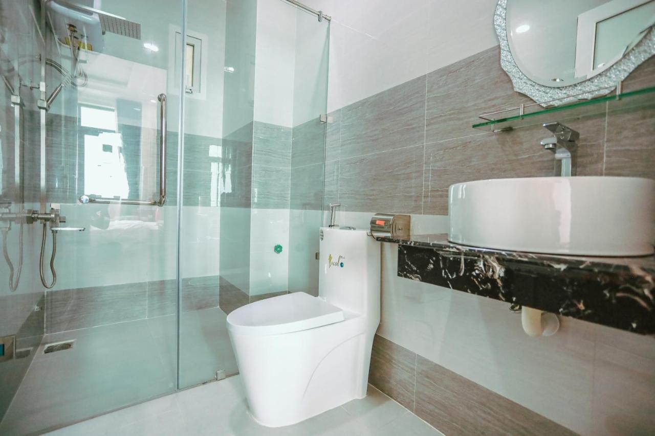 Minh Khue Hotel Куїнон Екстер'єр фото