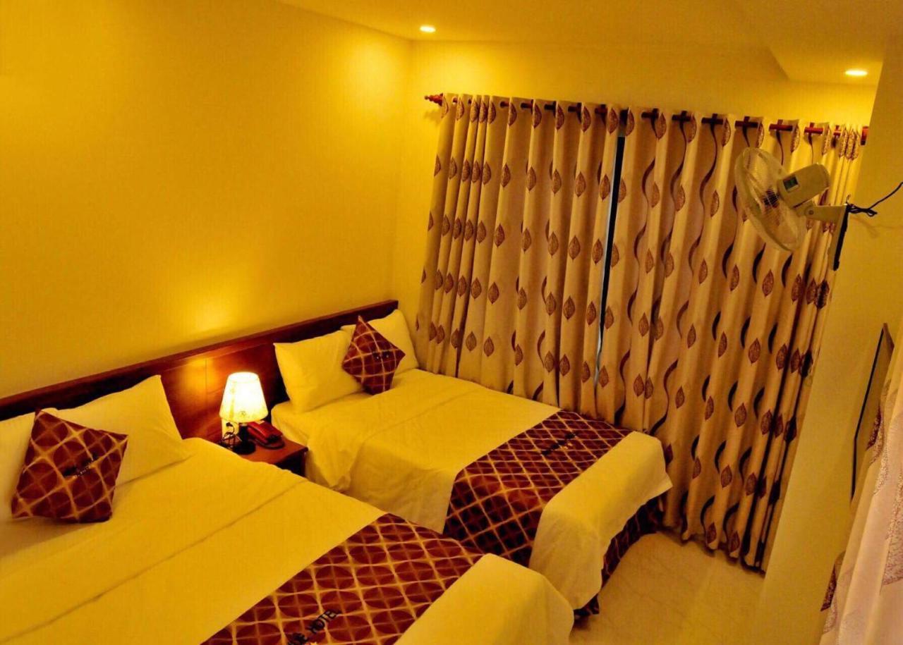 Minh Khue Hotel Куїнон Екстер'єр фото